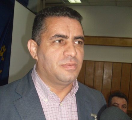 Judecătorii au rămas în pronunţare în procesul lui Delicoti cu Prefectura